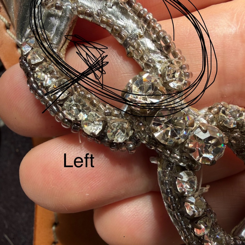 Tommy Bahama Rhinestone Chain-Link Leather Thong Sandals – Women’s Size 10 - Picture 7 of 9